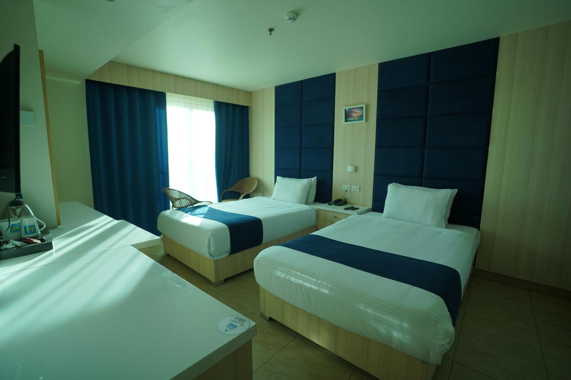 Al Fanar Azur Hotel Sohag Exteriör bild