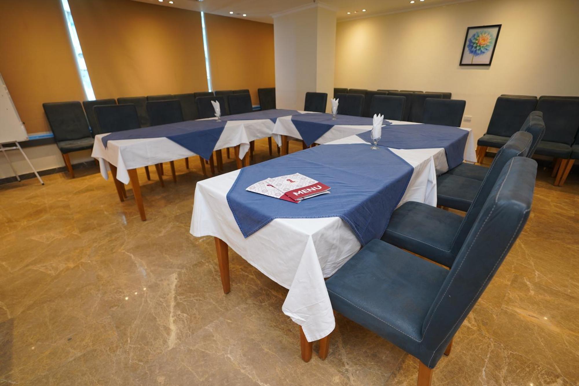 Al Fanar Azur Hotel Sohag Exteriör bild